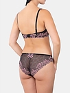 VP2894 Daniella V.I.P.A